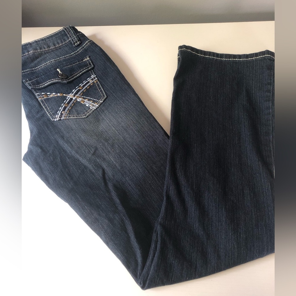Bongo woman’s jeans